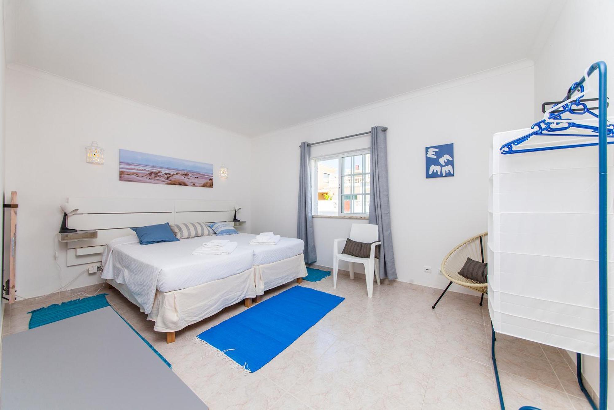 Q - Casa Do Topo Guesthouse ลากอส ห้อง รูปภาพ